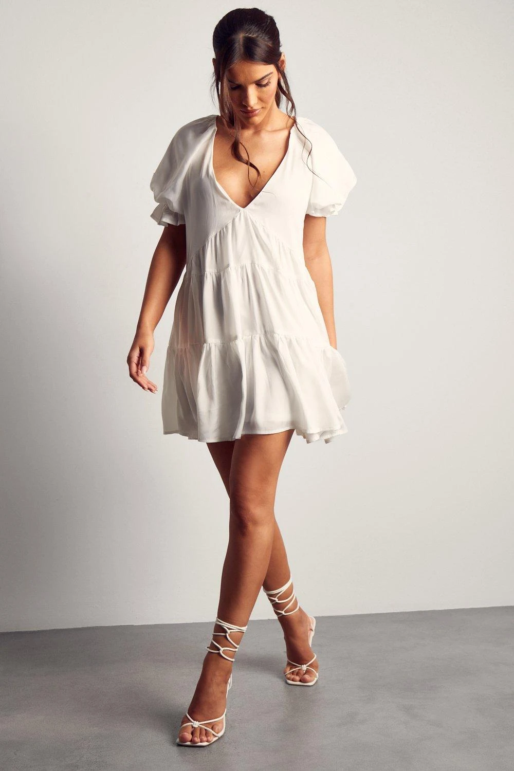 Puff Sleeve Plunge Tiered Smock Dress 6 Puff Sleeve Plunge Tiered Smock Dress - Image 4