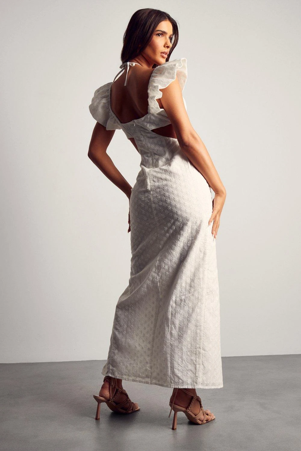 Broderie Anglaise Frill Shoulder Maxi Dress 5 Broderie Anglaise Frill Shoulder Maxi Dress - Image 3